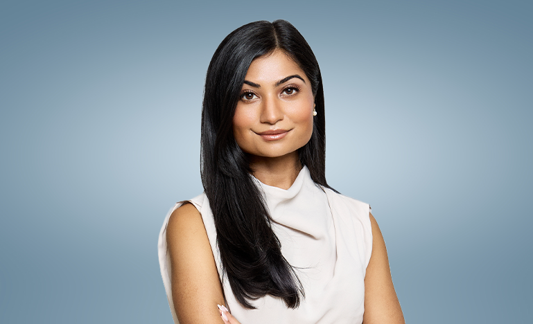 Madiha Vallani headshot